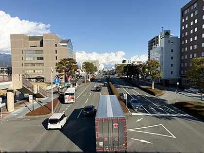 富士錦町南店への行き方