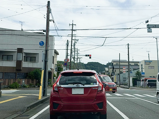 右側に島田南幼稚園のある交差点を左折。